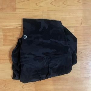 Lululemon Align 25” legging camo